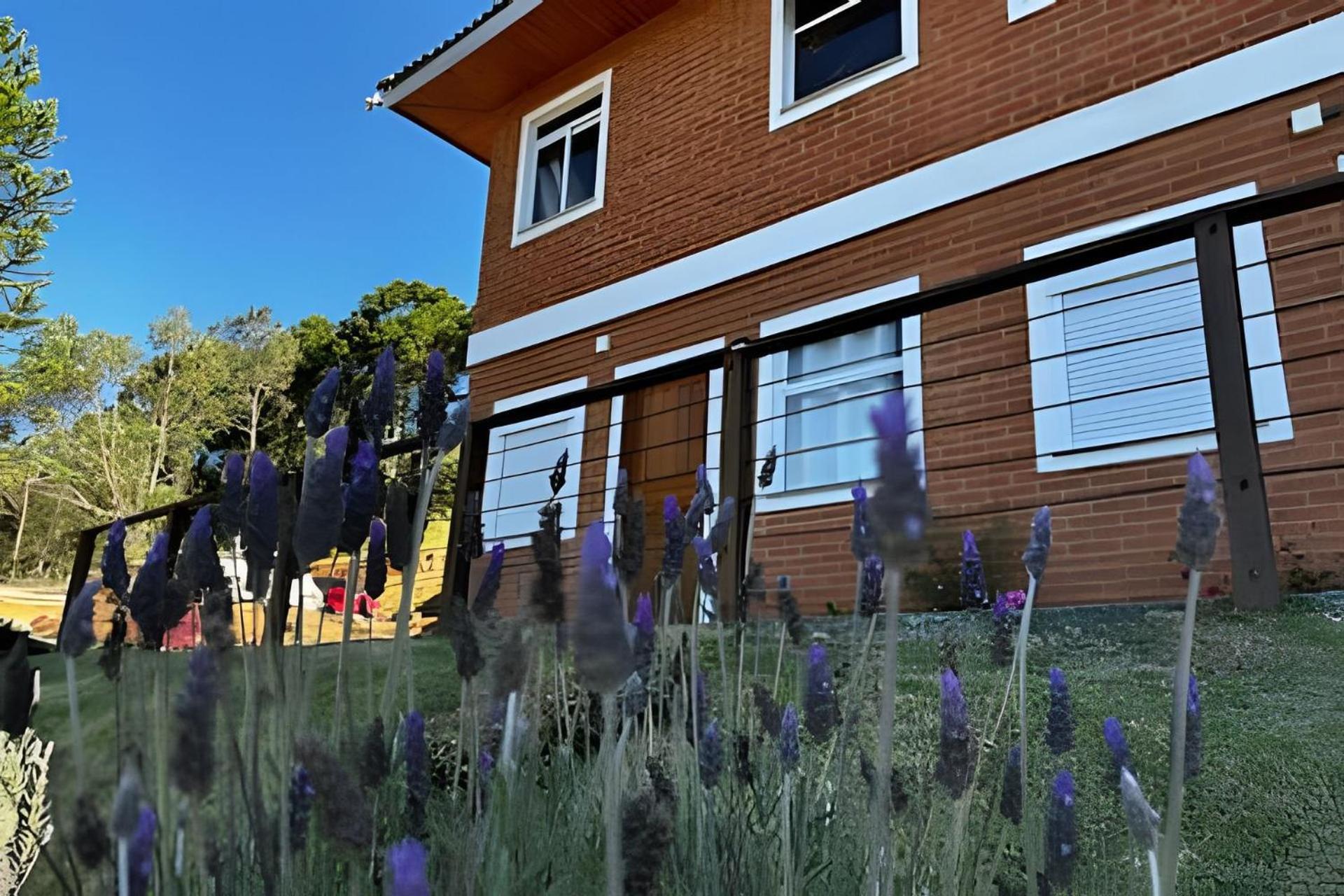 Suites Saint Louis - Conforto Do Lado Do Centro Turistico Campos do Jordao Ngoại thất bức ảnh