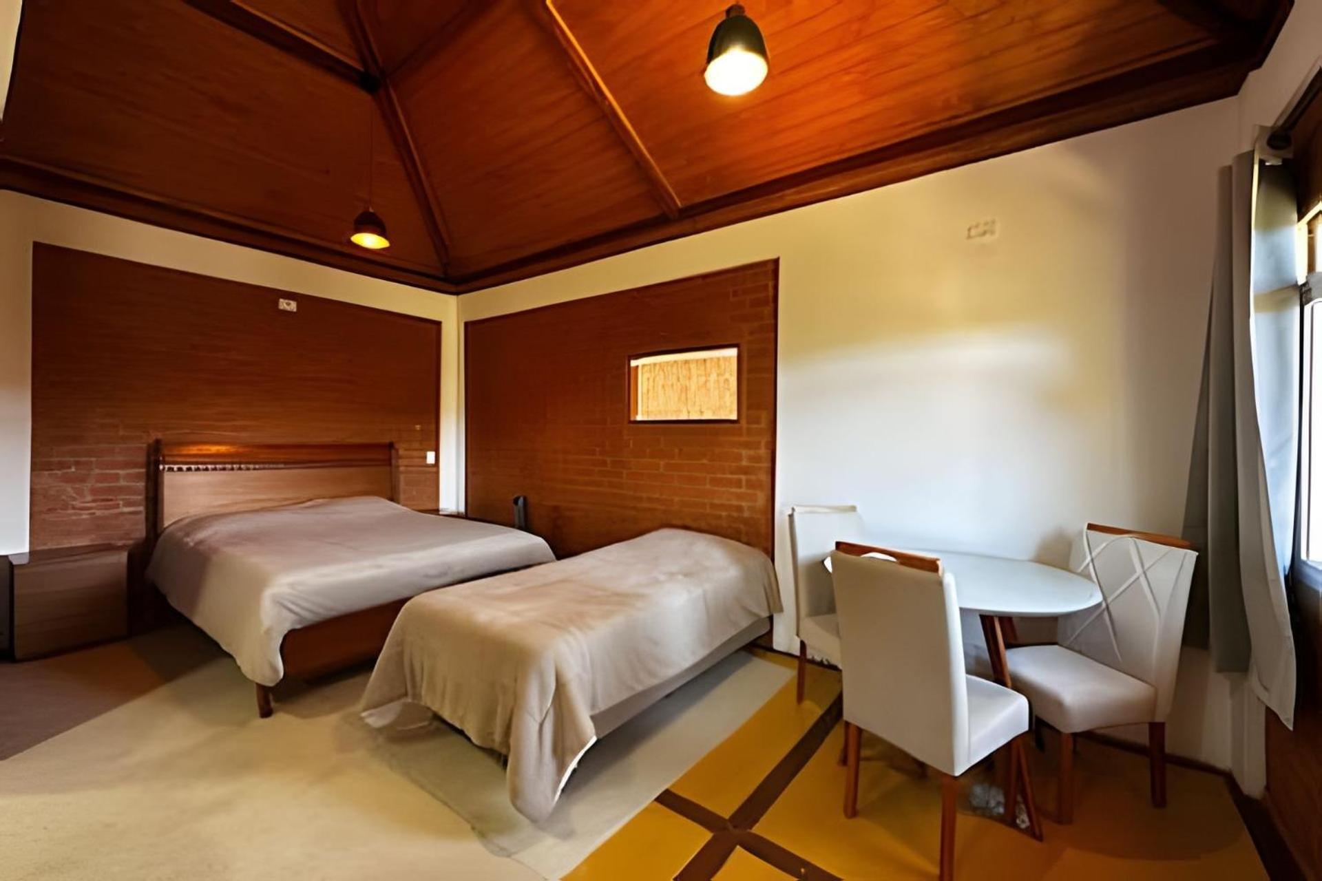 Suites Saint Louis - Conforto Do Lado Do Centro Turistico Campos do Jordao Ngoại thất bức ảnh