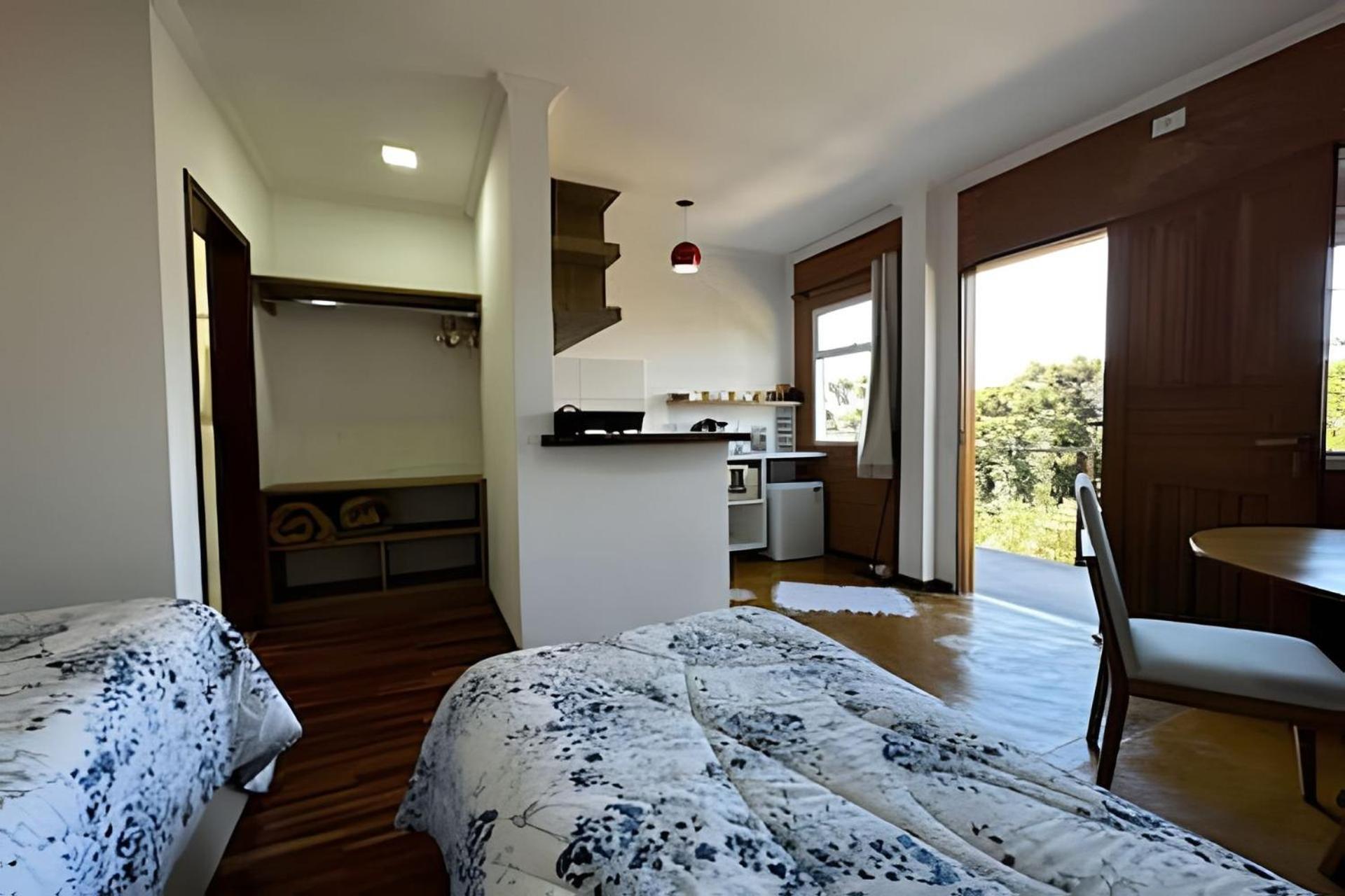 Suites Saint Louis - Conforto Do Lado Do Centro Turistico Campos do Jordao Ngoại thất bức ảnh