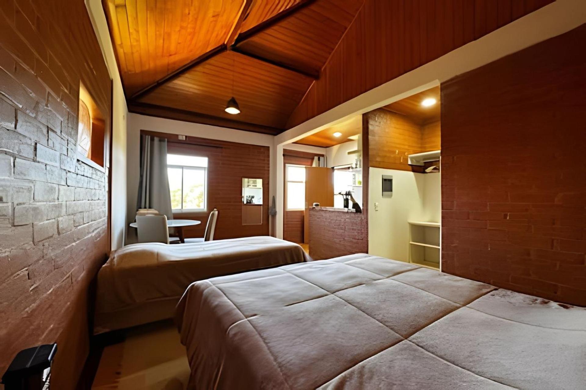 Suites Saint Louis - Conforto Do Lado Do Centro Turistico Campos do Jordao Ngoại thất bức ảnh