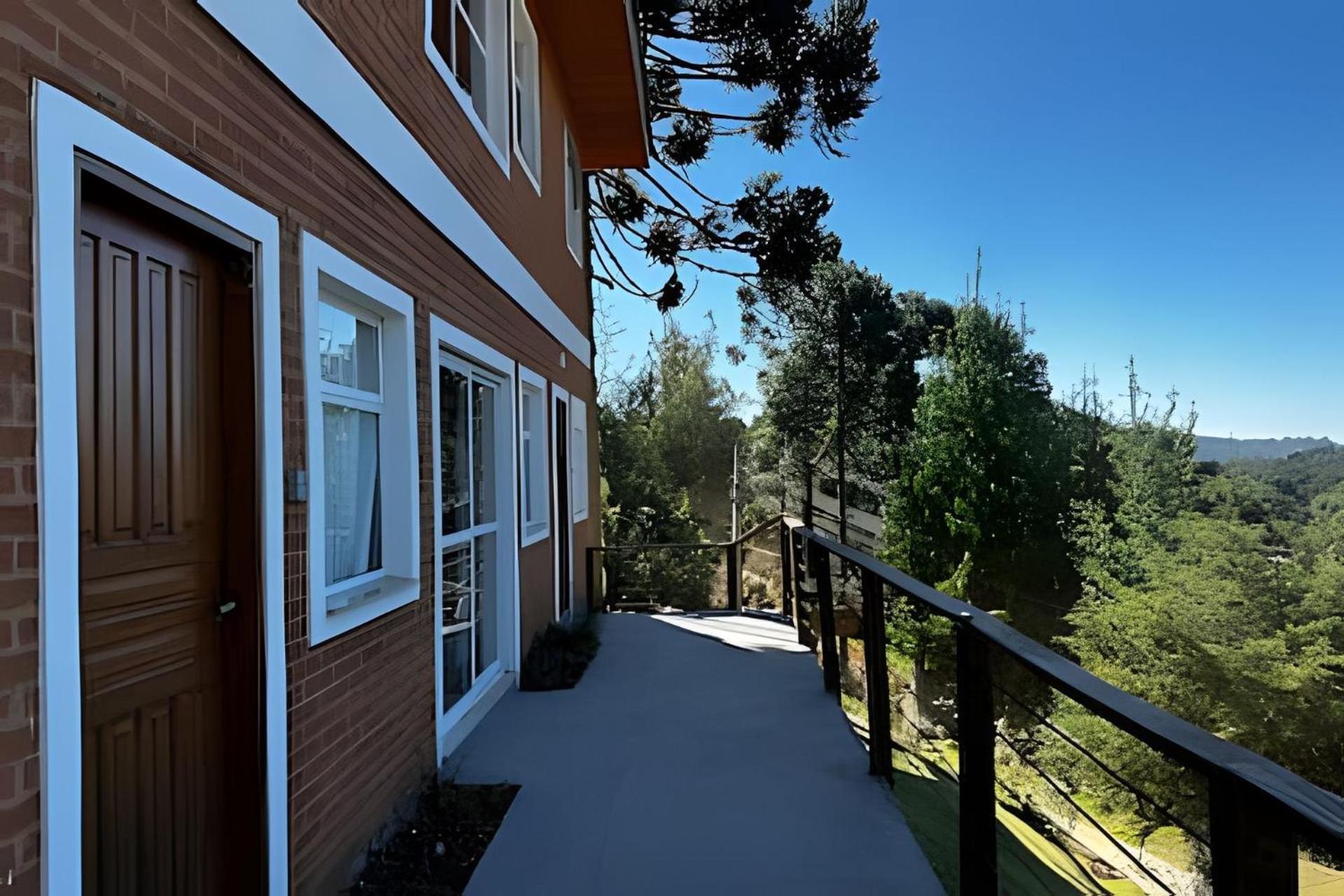 Suites Saint Louis - Conforto Do Lado Do Centro Turistico Campos do Jordao Ngoại thất bức ảnh